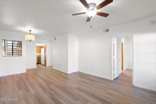 7008 E Gold Dust Avenue 103, Paradise Valley, AZ 85253