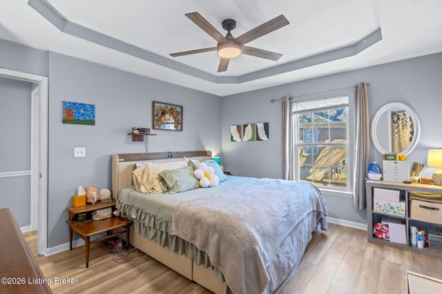 4012 Cedarway Ct, Louisville, KY 40229