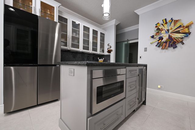 2981 NW Windemere Drive, Jensen Beach, FL 34957