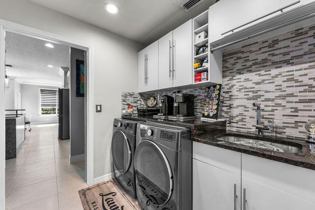 2981 NW Windemere Drive, Jensen Beach, FL 34957