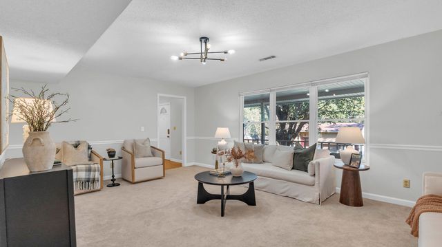 2316 Lakesite Drive, Soddy Daisy, TN 37379