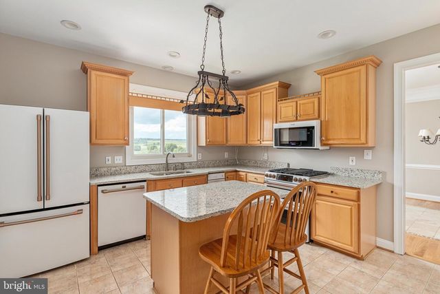 662 GERMANY RD, Stephens City, VA 22655