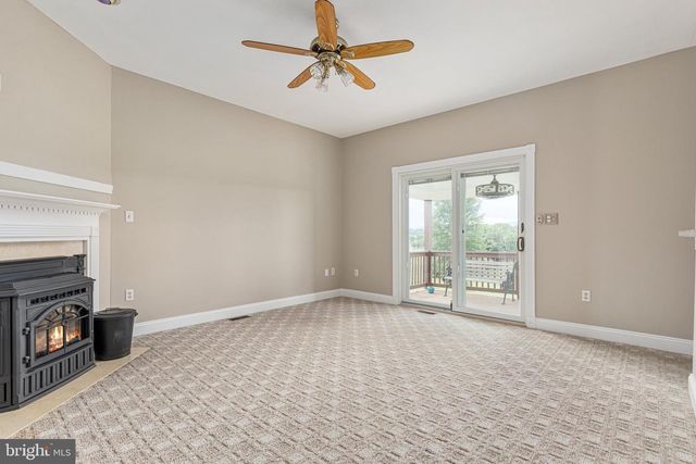 662 GERMANY RD, Stephens City, VA 22655