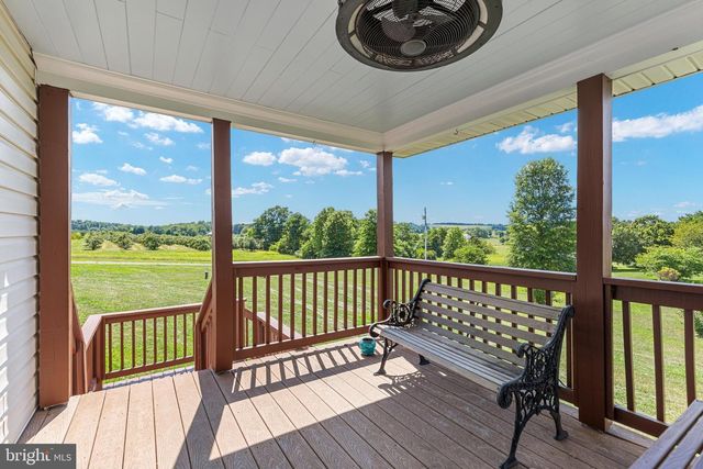 662 GERMANY RD, Stephens City, VA 22655