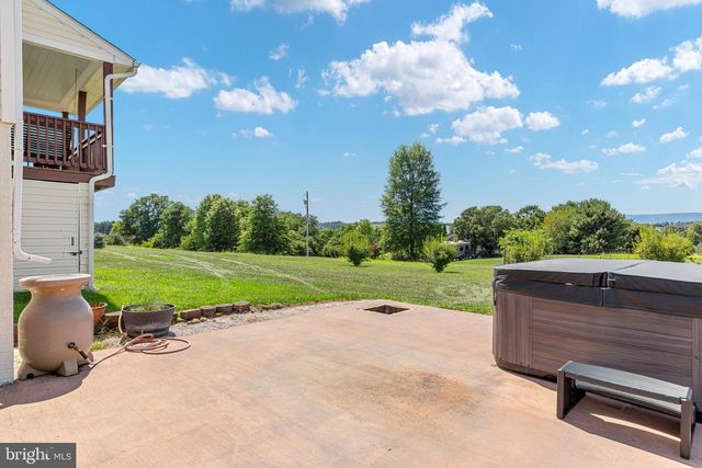 662 GERMANY RD, Stephens City, VA 22655
