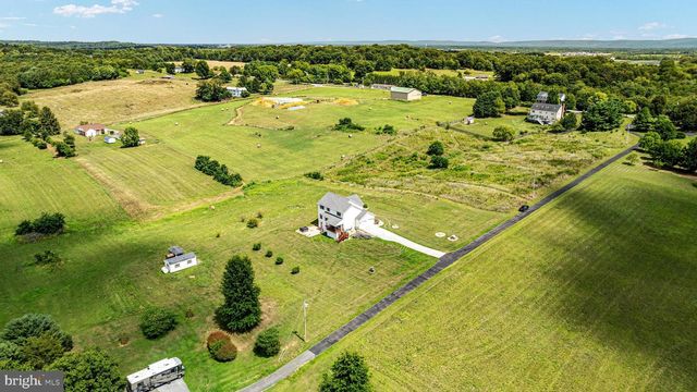 662 GERMANY RD, Stephens City, VA 22655