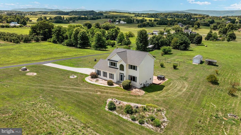 662 GERMANY RD, Stephens City, VA 22655