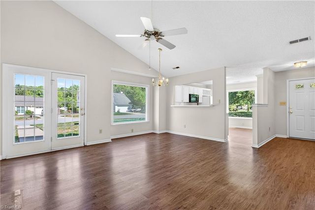3401 Timberwolf Avenue, High Point, NC 27265