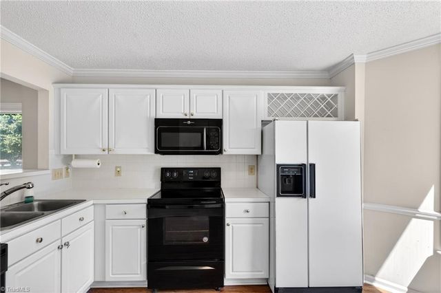 3401 Timberwolf Avenue, High Point, NC 27265