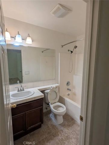 2471 Menlo, San Jacinto, CA 92583