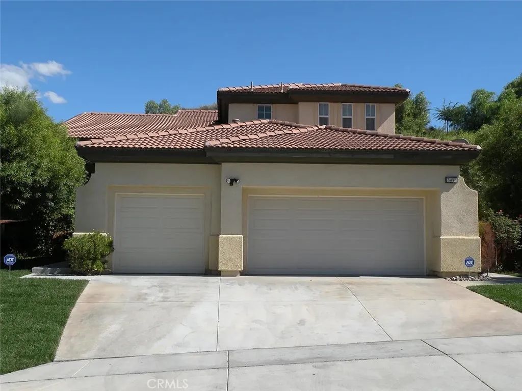 2471 Menlo, San Jacinto, CA 92583