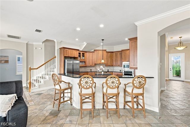 16001 Herons View DR, Alva, FL 33920