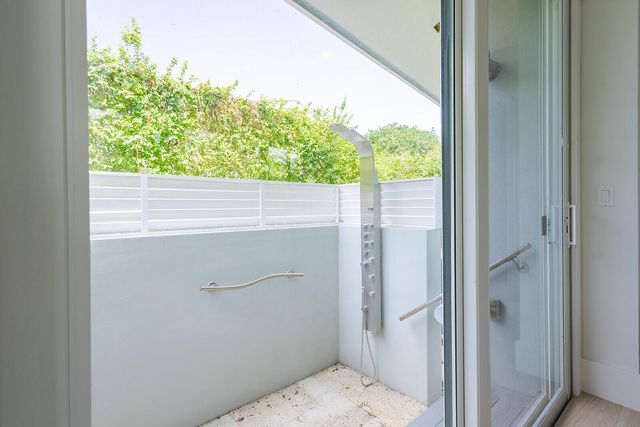 770 NE 6th Street, Boca Raton, FL 33432