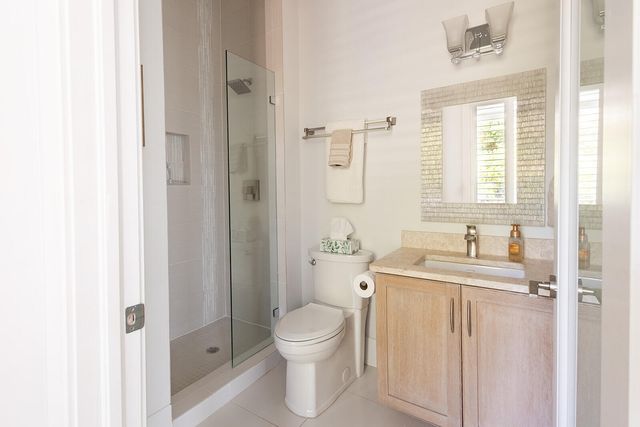 770 NE 6th Street, Boca Raton, FL 33432
