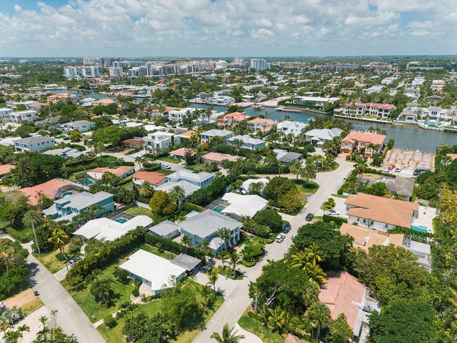 770 NE 6th Street, Boca Raton, FL 33432