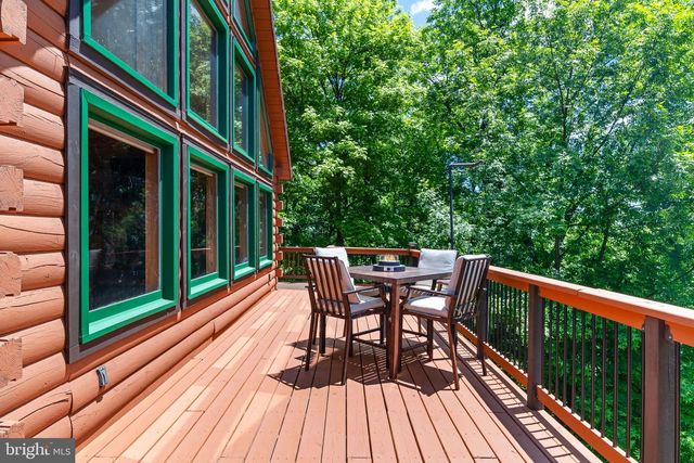 623 SHENANDOAH VALLEY DR, Front Royal, VA 22630