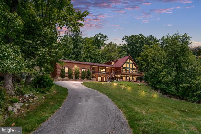 623 SHENANDOAH VALLEY DR, Front Royal, VA 22630