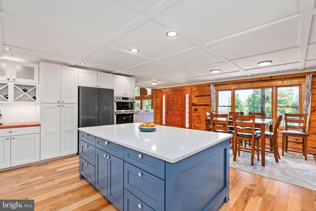 623 SHENANDOAH VALLEY DR, Front Royal, VA 22630
