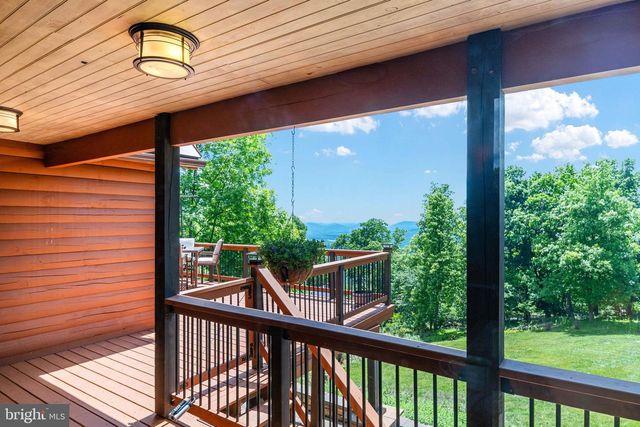 623 SHENANDOAH VALLEY DR, Front Royal, VA 22630
