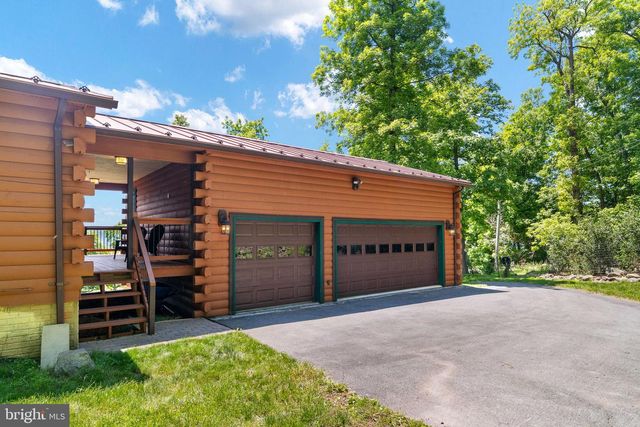 623 SHENANDOAH VALLEY DR, Front Royal, VA 22630