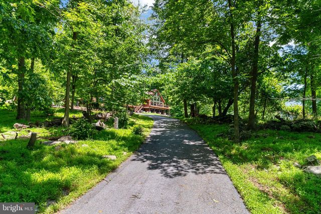 623 SHENANDOAH VALLEY DR, Front Royal, VA 22630