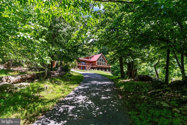 623 SHENANDOAH VALLEY DR, Front Royal, VA 22630