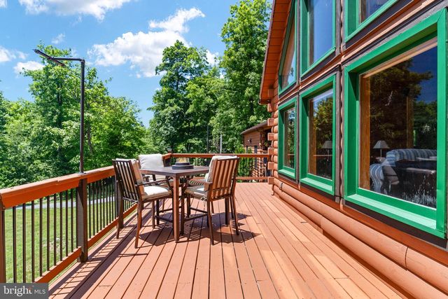 623 SHENANDOAH VALLEY DR, Front Royal, VA 22630