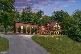 623 SHENANDOAH VALLEY DR, Front Royal, VA 22630