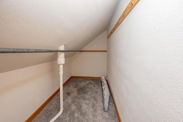 1432 S 78th STREET, West Allis, WI 53214