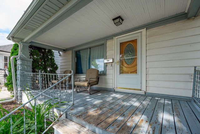 1432 S 78th STREET, West Allis, WI 53214