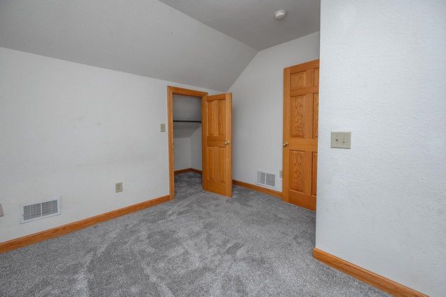 1432 S 78th STREET, West Allis, WI 53214