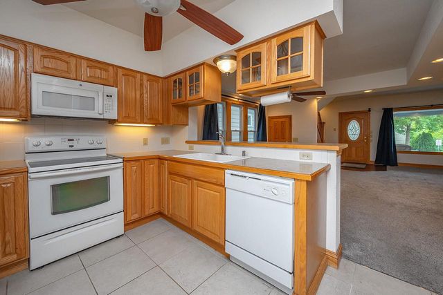1432 S 78th STREET, West Allis, WI 53214