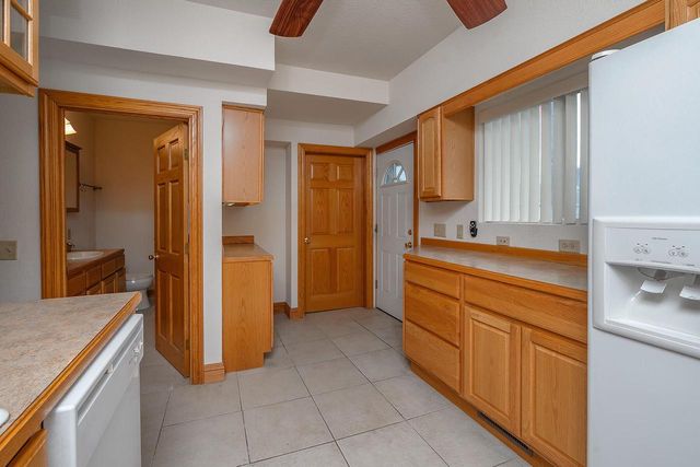 1432 S 78th STREET, West Allis, WI 53214