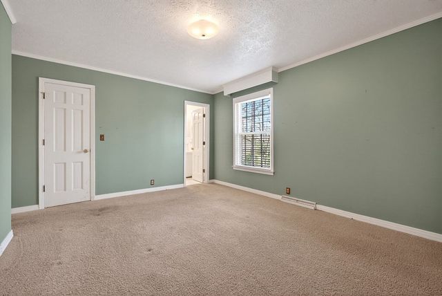 725 Flatt Ave, Cookeville, TN 38501