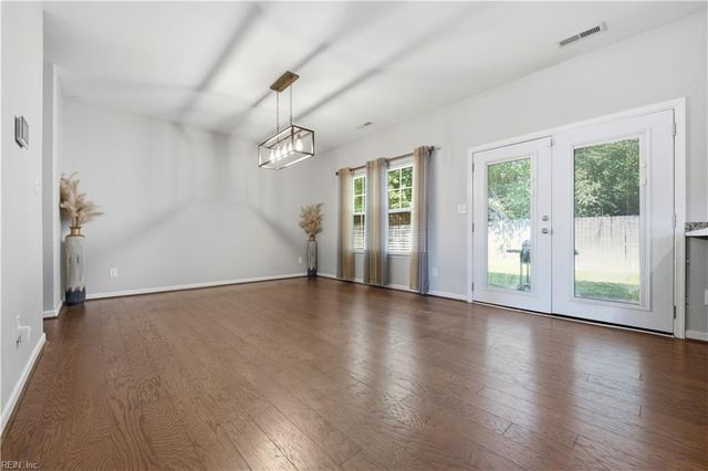 6936 Gregory DR, Norfolk, VA 23513