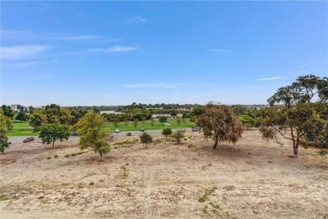 26404 Vermont 19, Harbor City, CA 90710