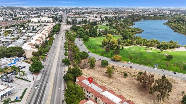 26404 Vermont 19, Harbor City, CA 90710