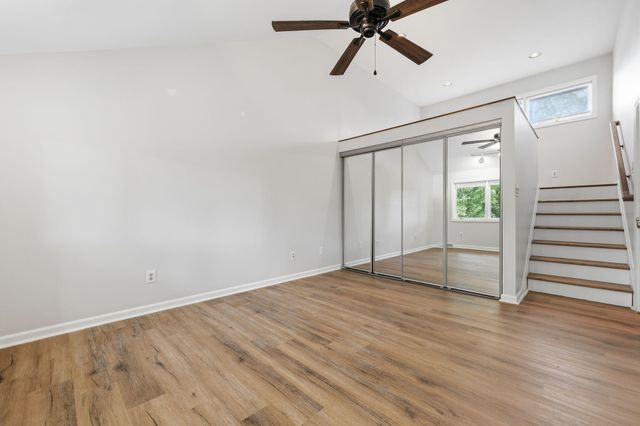 3501 Windgate Way, Lexington, KY 40517