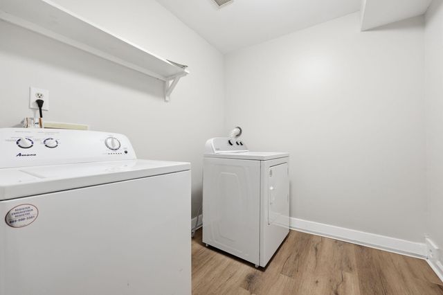3501 Windgate Way, Lexington, KY 40517
