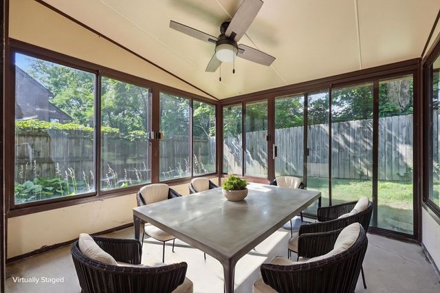 3501 Windgate Way, Lexington, KY 40517