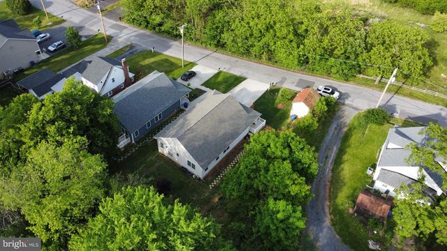 950 VIRGINIA AVE, Front Royal, VA 22630