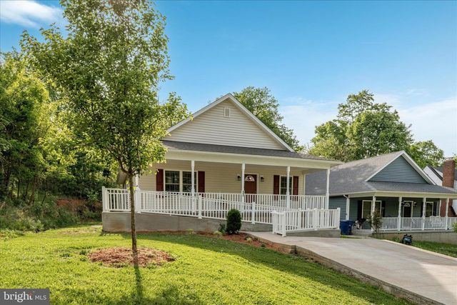 950 VIRGINIA AVE, Front Royal, VA 22630