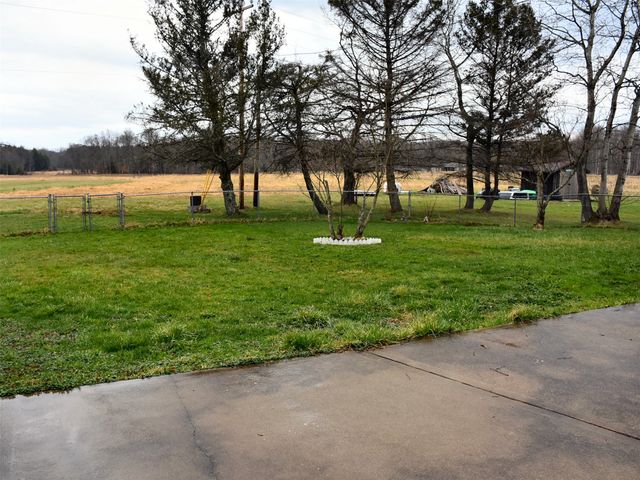 15140 SCHUTZ Road, Meadville, PA 16335