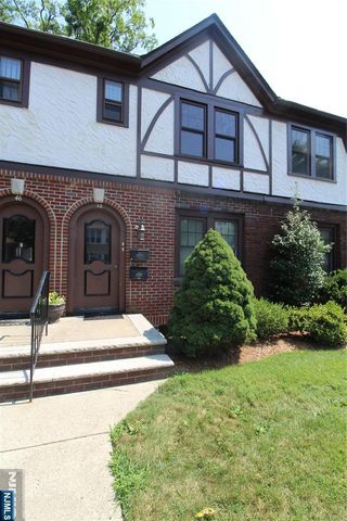 48 Pierce Avenue, Midland Park, NJ 07432