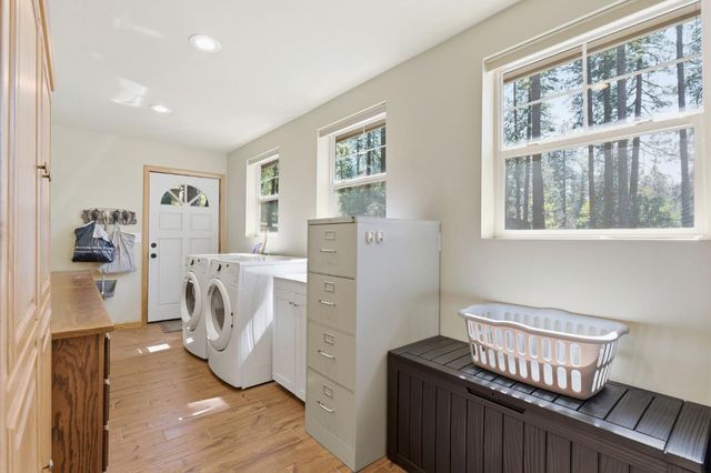 4339 Magnolia Ln, Camino, CA 95709