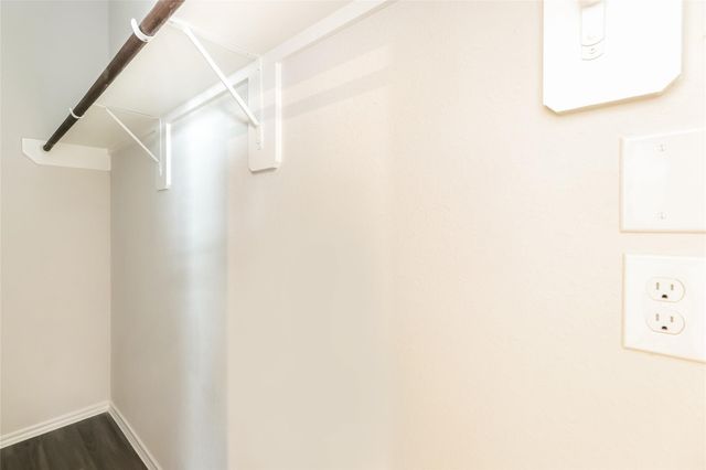 2525 Grayling Drive, Conroe, TX 77384