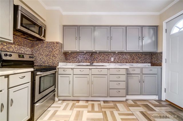 321 N Cherrywood Avenue, Dayton, OH 45403