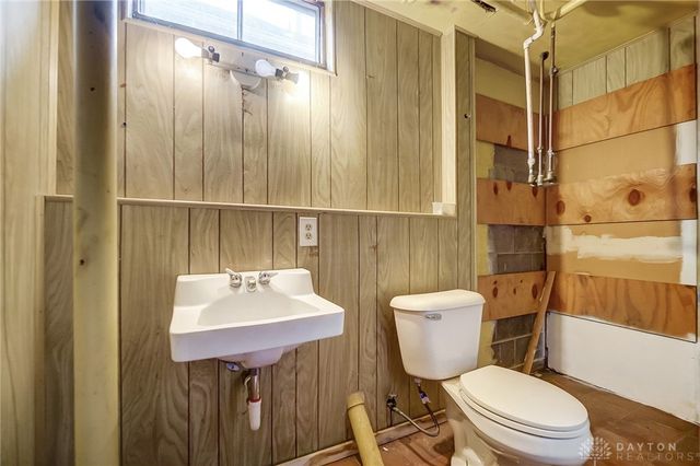 321 N Cherrywood Avenue, Dayton, OH 45403