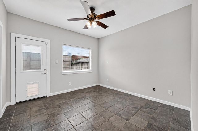 2352 Sperber Lane, Houston, TX 77003