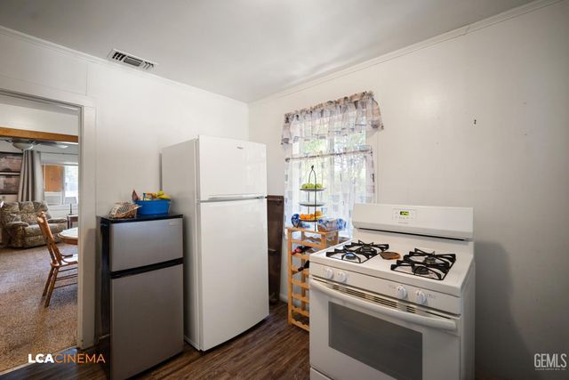 713 El Tejon Avenue, Bakersfield, CA 93308